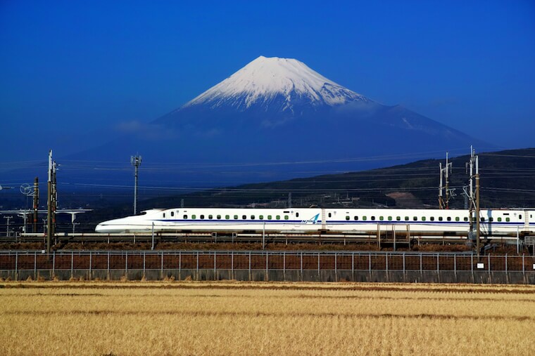 新幹線の時刻表の調べ方！便利な予約アプリもご紹介！